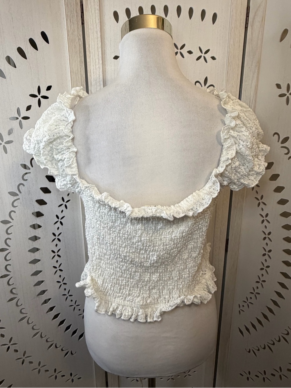 White Ruffled Off Shoulder Boho Crop Top - Picture 11 of 15